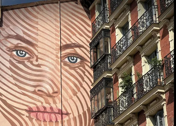 Bonito apartamento Atocha - Reina Sofía
